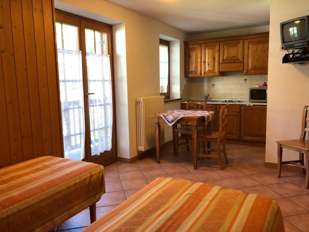 Residence Oberteil Gressoney-La-Trinite Bagian luar foto